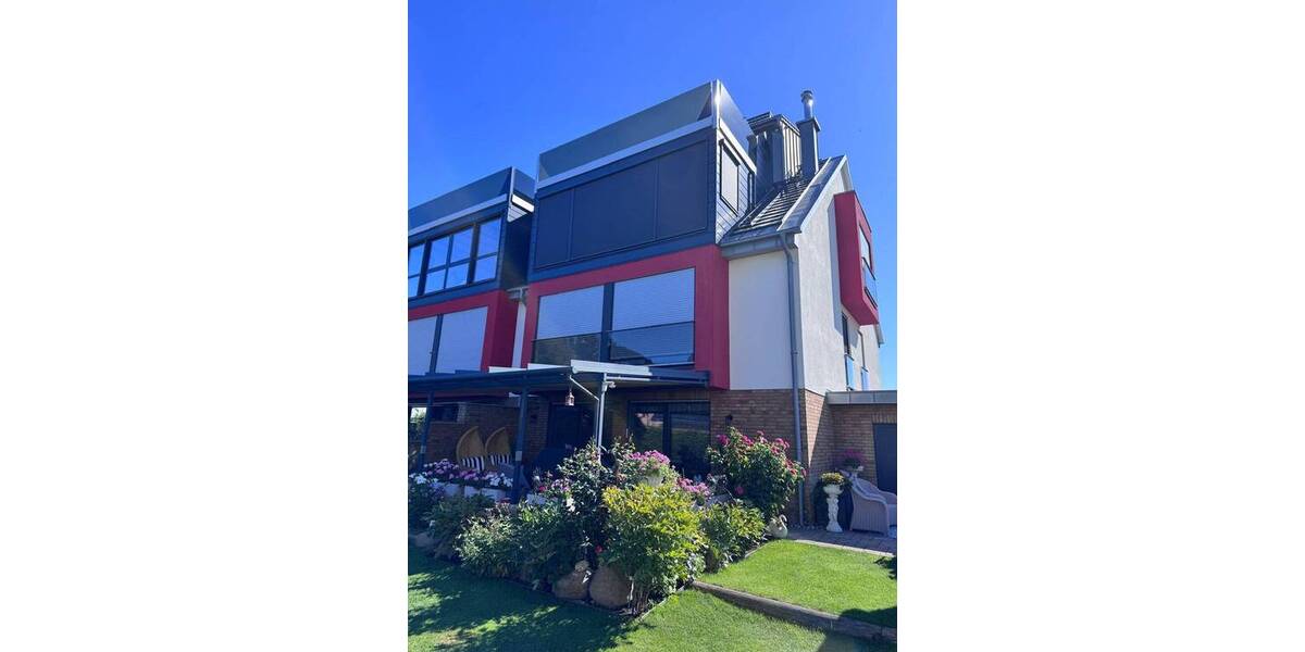 Etagenwohnung Rostock Hohe Düne - 5 Zimmer, 210 m&sup2;, 3.360&euro; | Angebot:26778324
