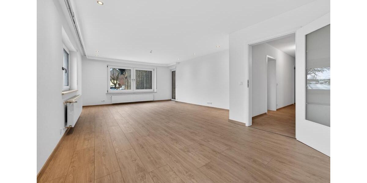 Hochparterre Zandt - 4 Zimmer, 102 m&sup2;, 820&euro; | Angebot:25931429