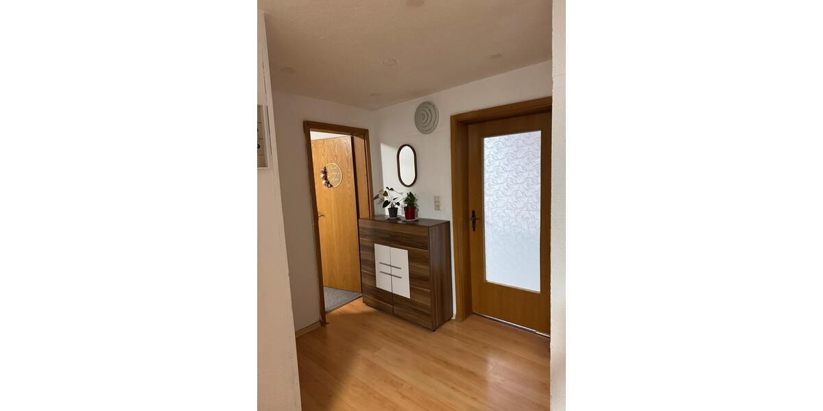 Dachgeschoßwohnung Aalen Attenhofen - 3 Zimmer, 85 m&sup2;, 800&euro; | Angebot:26231213