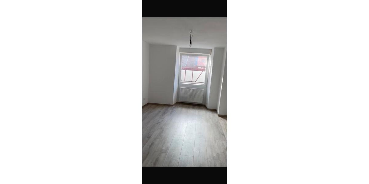 Etagenwohnung Rockenhausen - 4 Zimmer, 91 m&sup2;, 1.000&euro; | Angebot:25828416