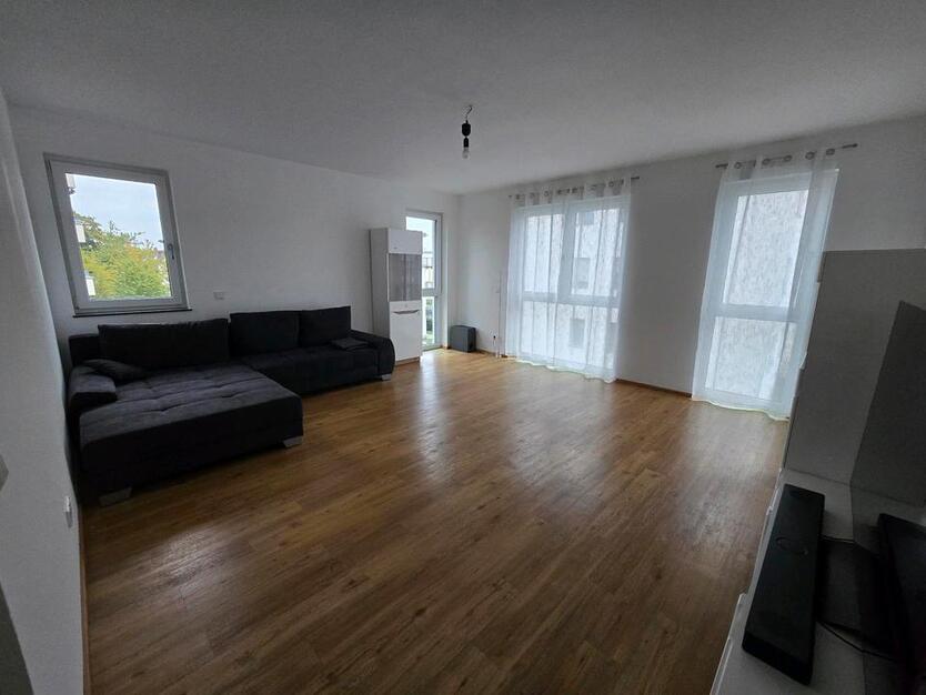 Lichtdurchflutete 3-Zimmer Mietwohnung 79m² in Wiesbaden-Südost zimmer