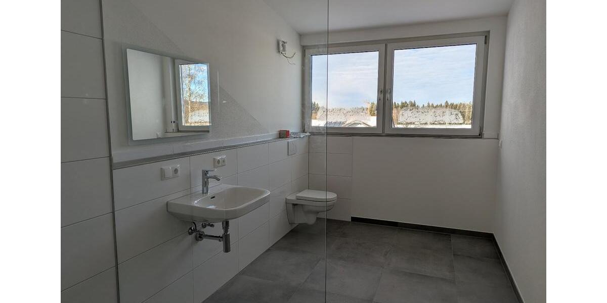 Dachgeschoßwohnung Marktoberdorf - 4 Zimmer, 1.290&euro; | Angebot:23683615