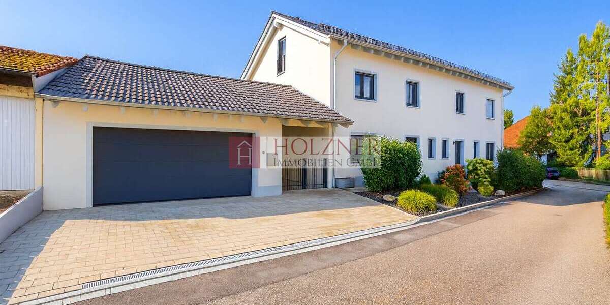 Haus zum Mieten in Altdorf 2.400 € 152 m² 5 zimmer