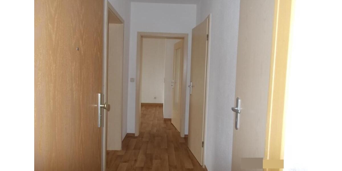 Etagenwohnung Ronneburg - 4 Zimmer, 67 m&sup2;, 390&euro; | Angebot:25900486
