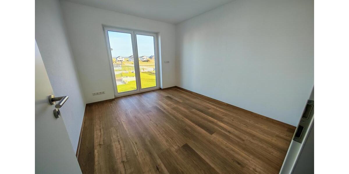 Etagenwohnung Berkheim - 3 Zimmer, 92 m&sup2;, 1.170&euro; | Angebot:26336503