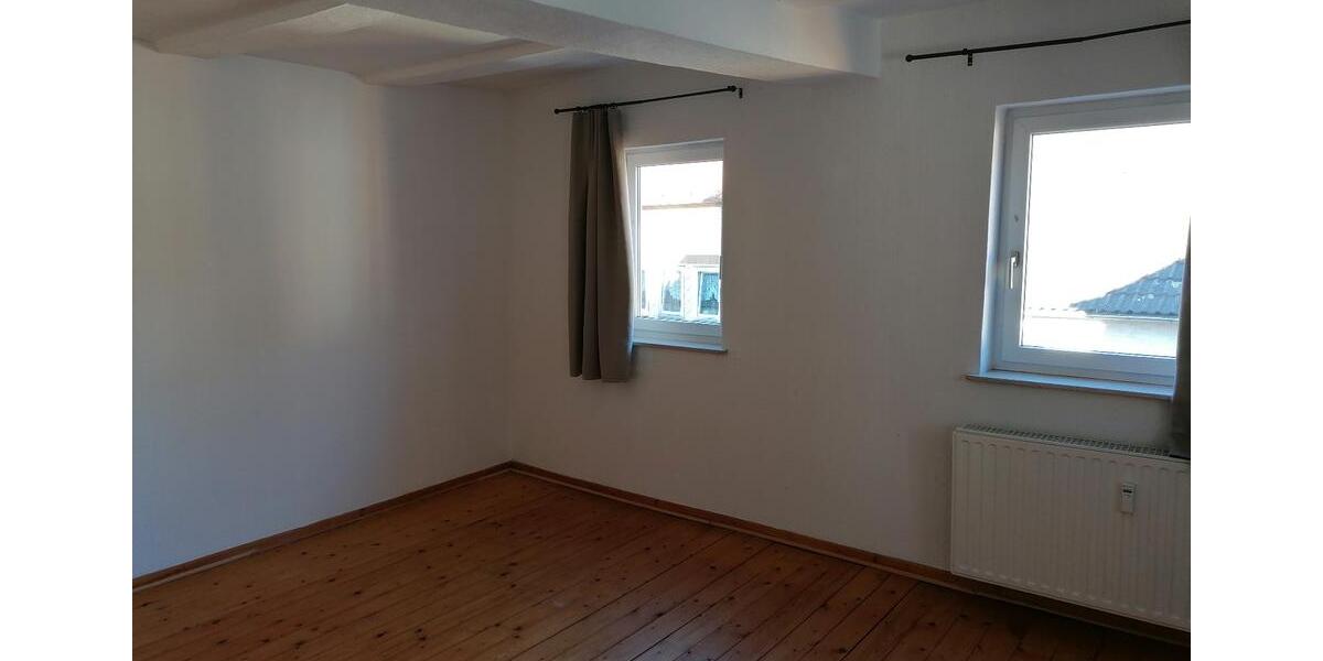 Doppelhaushälfte Waldkappel - 4 Zimmer, 130 m&sup2;, 1.100&euro; | Angebot:25989143