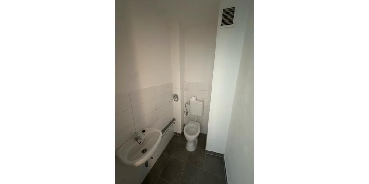Etagenwohnung Wolgast - 4 Zimmer, 88 m&sup2;, 842&euro; | Angebot:26425833
