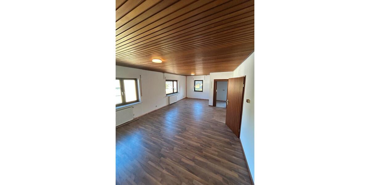 Einfamilienhaus Idar-Oberstein Oberstein - 6 Zimmer, 160 m&sup2;, 1.000&euro; | Angebot:26693068