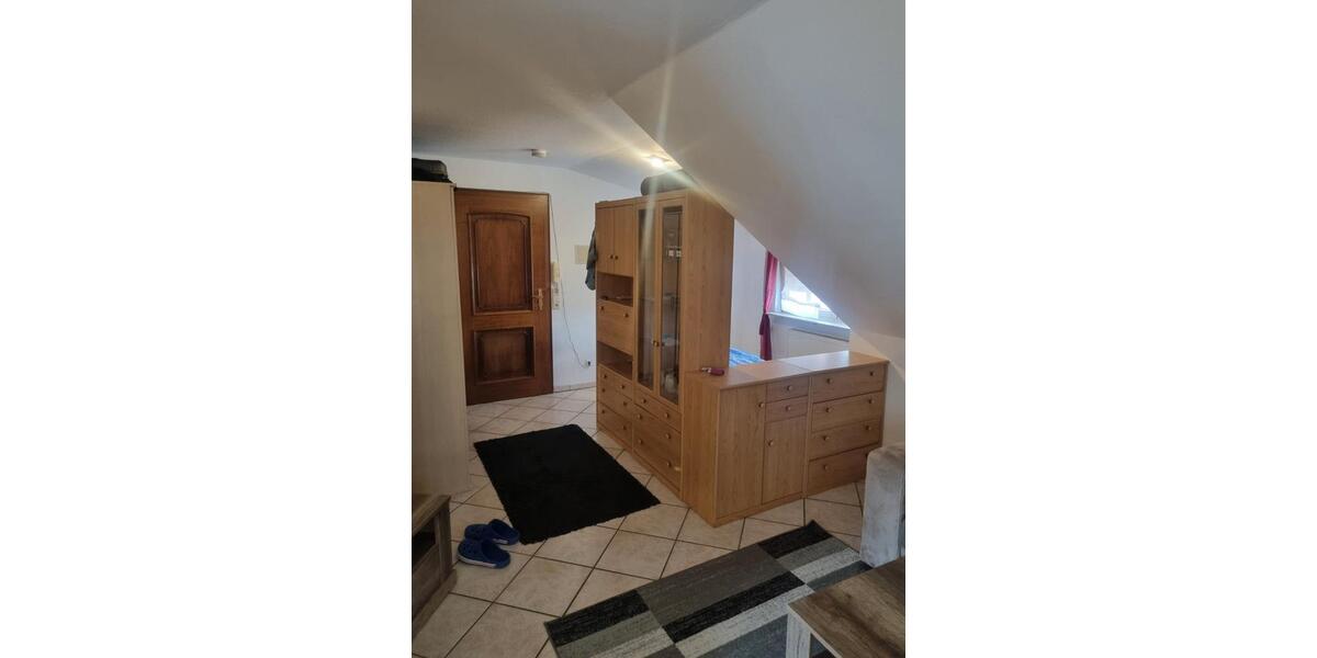 Dachgeschoßwohnung Denkendorf - 1 Zimmer, 34 m&sup2;, 700&euro; | Angebot:26537314