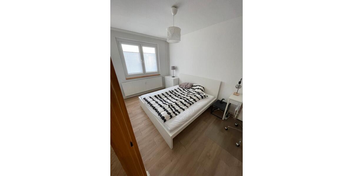 Etagenwohnung Neubrandenburg - 3 Zimmer, 70 m&sup2;, 540&euro; | Angebot:26672012
