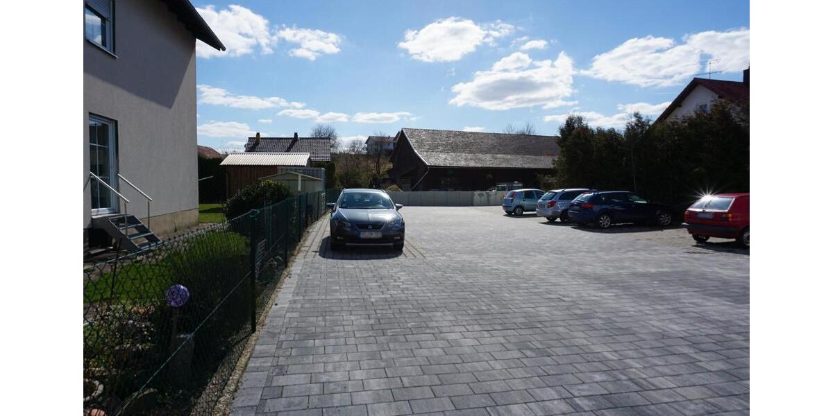 Erdgeschoßwohnung Leiblfing - 3 Zimmer, 83 m&sup2;, 740&euro; | Angebot:26676159