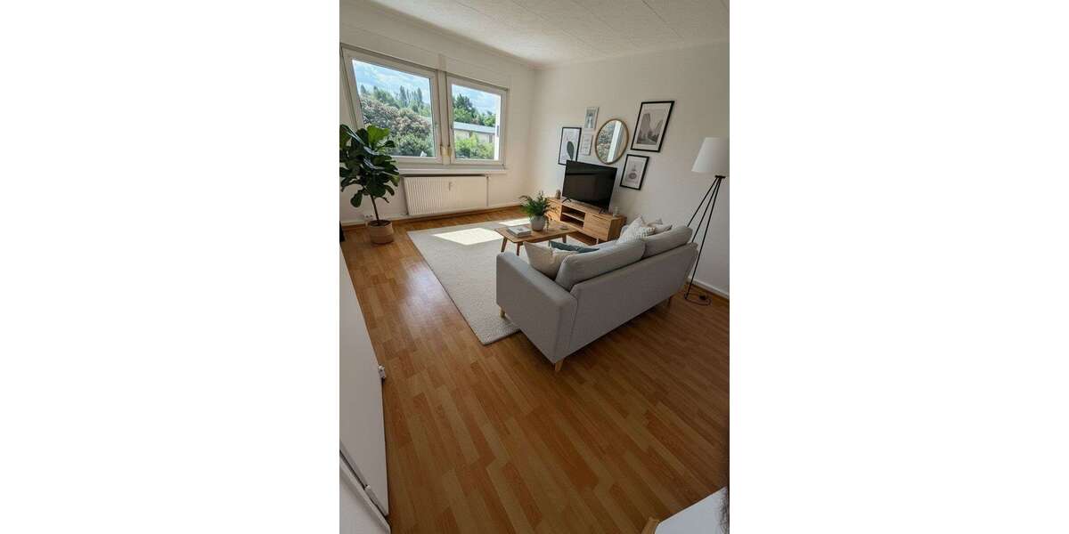Etagenwohnung Bernburg (Saale) - 2 Zimmer, 46 m&sup2;, 290&euro; | Angebot:26781669