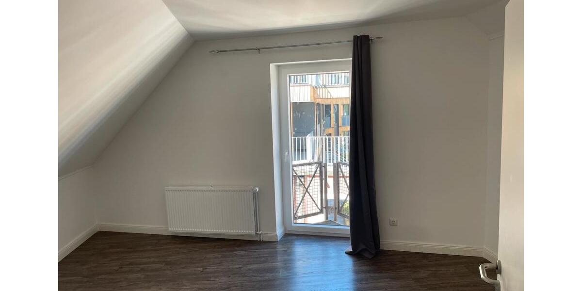 Wohnen auf Zeit Oldenburg Kreyenbrück - 3.5 Zimmer, 110 m&sup2;, 550&euro; | Angebot:26419616