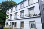 Barmbek-Süd im Hinterhof - modernsierte Altbau-Wohnung im 2.OG - Holzdielen - Duschbad - ab sofort