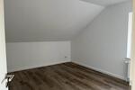 Etagenwohnung Pinnow - 2.5 Zimmer, 80 m&sup2;, 800&euro; | Angebot:26278629