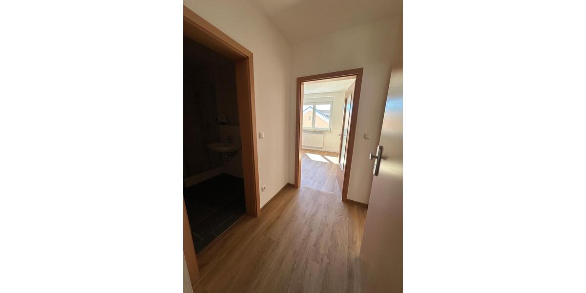 Etagenwohnung Weiden in der Oberpfalz - 1 Zimmer, 36 m&sup2;, 360&euro; | Angebot:26364480