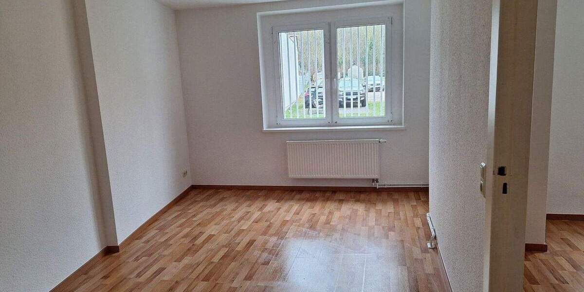 Etagenwohnung Eberswalde - 3 Zimmer, 65 m&sup2;, 670&euro; | Angebot:24678921