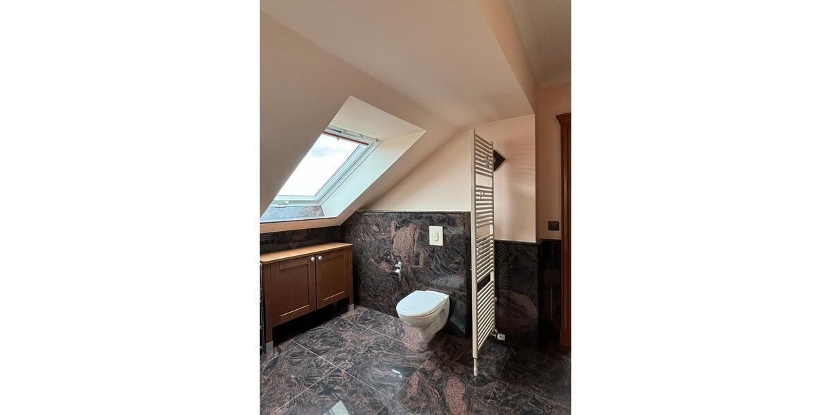 Dachgeschoßwohnung Ludwigsfelde - 3 Zimmer, 70 m&sup2;, 1.100&euro; | Angebot:25087158