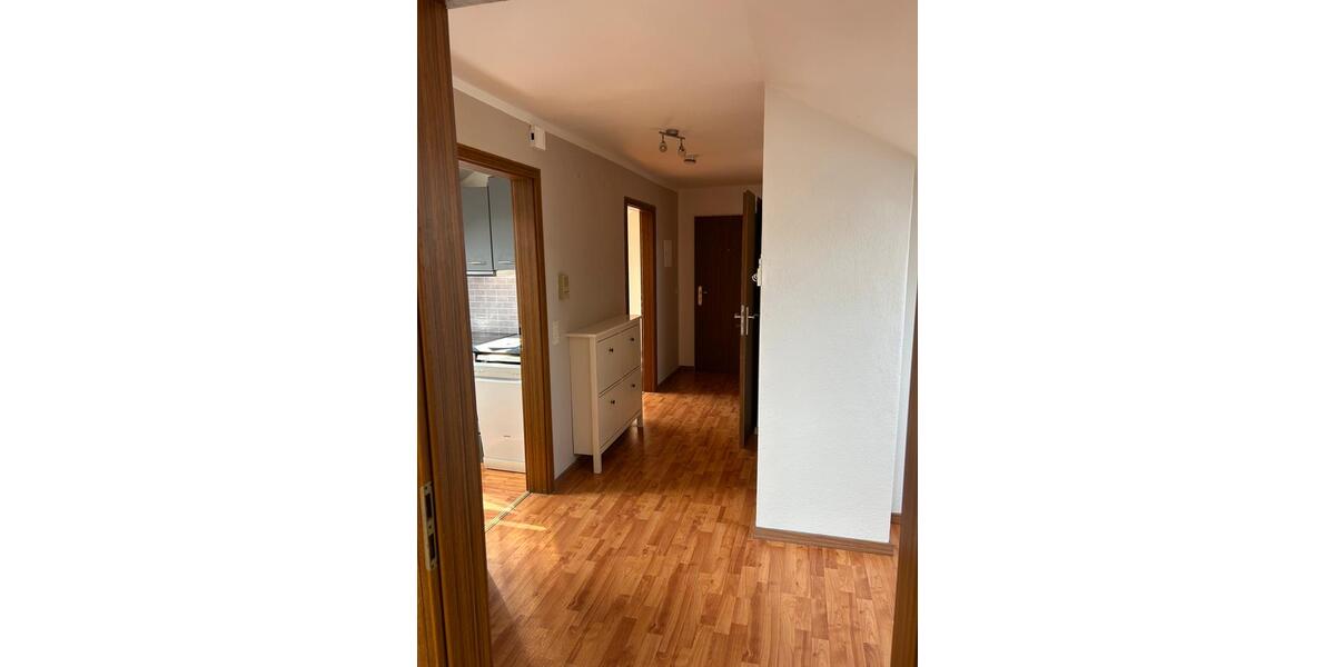 Dachgeschoßwohnung Leopoldshöhe - 2 Zimmer, 55 m&sup2;, 340&euro; | Angebot:25417334