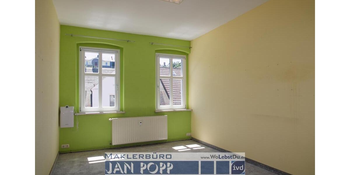 Etagenwohnung Greiz - 3 Zimmer, 127 m&sup2;, 650&euro; | Angebot:24751618
