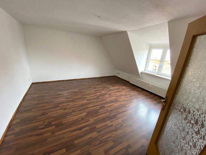 Etagenwohnung Könnern - 3 Zimmer, 69 m&sup2;, 345&euro; | Angebot:23949888