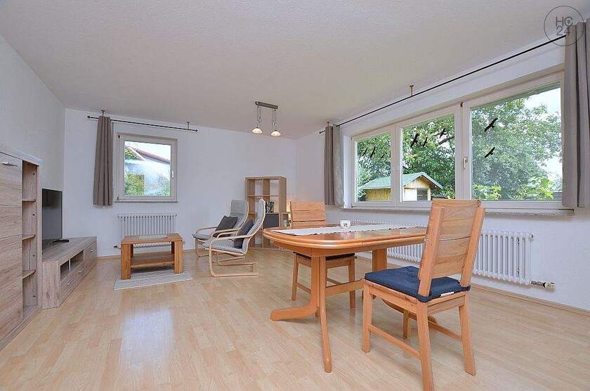 Schöne Wohnung in toller Lage zwischen Waiblingen, Backnang und Winnenden in Burgstetten 2 zimmer