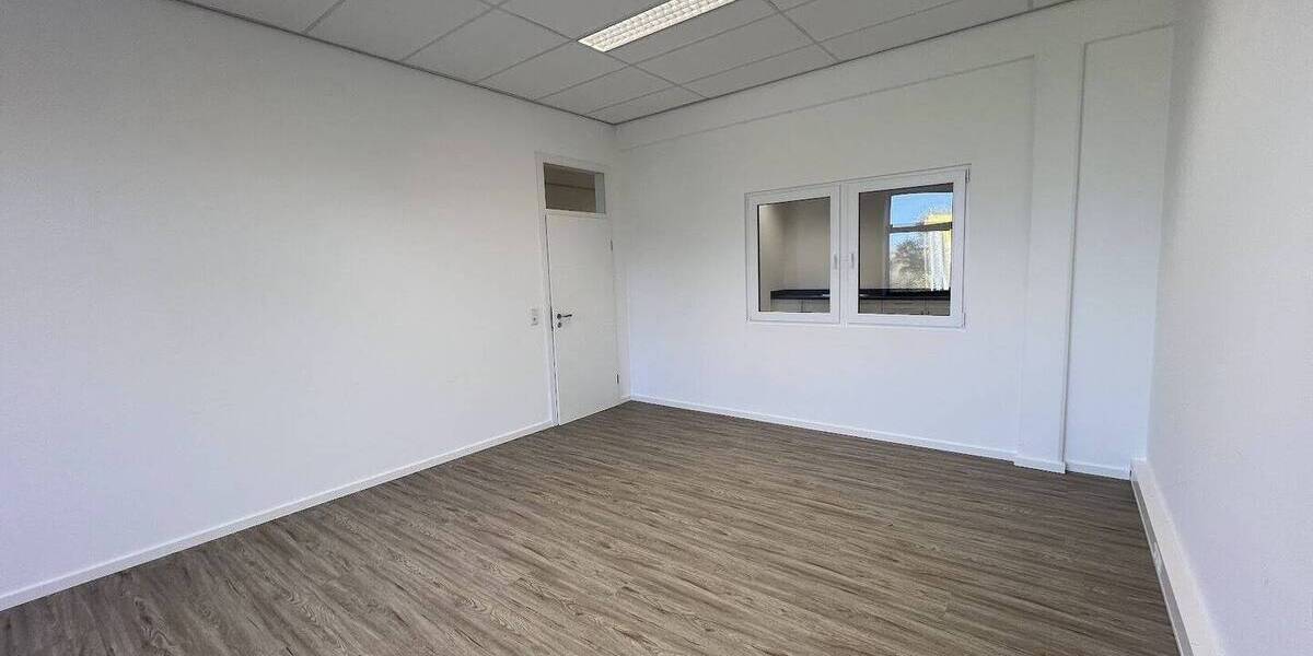 Gewerbeobjekt Kranenburg Nütterden - 4 Zimmer, 187 m&sup2;, 1.919&euro; | Angebot:25701243