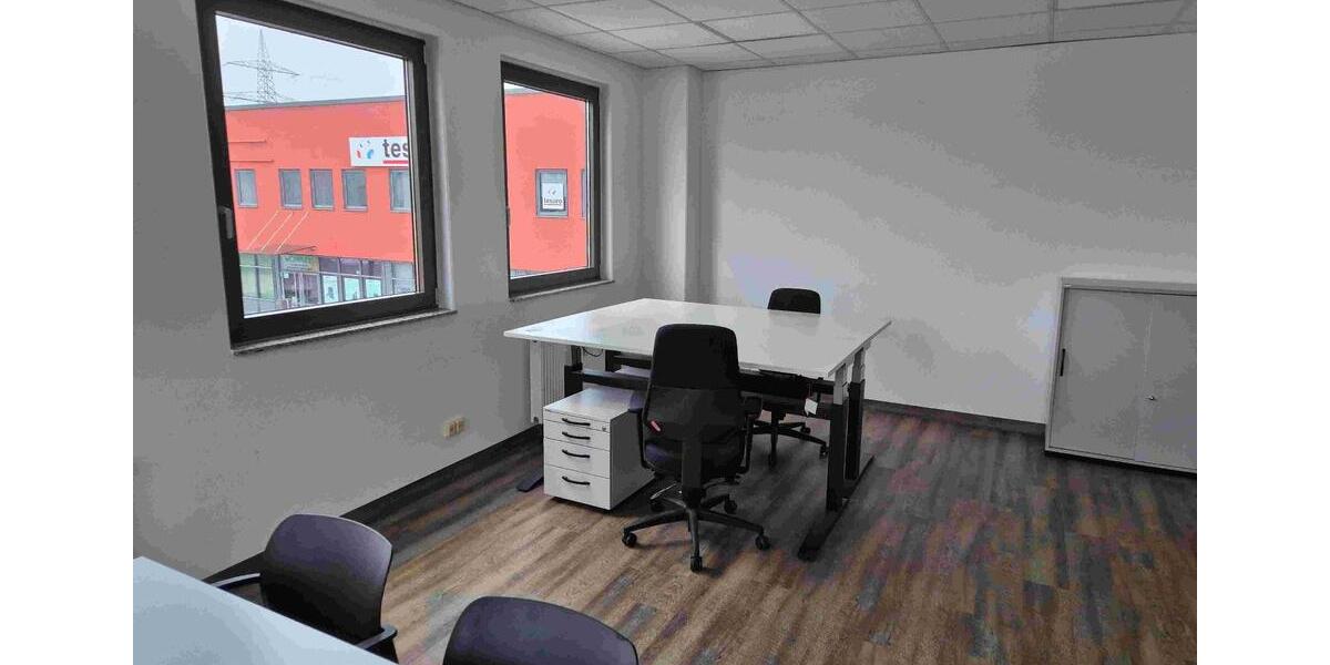 Bürofläche 81,24 m² incl. 2 PKW Stellplätze zur Untermiete zimmer