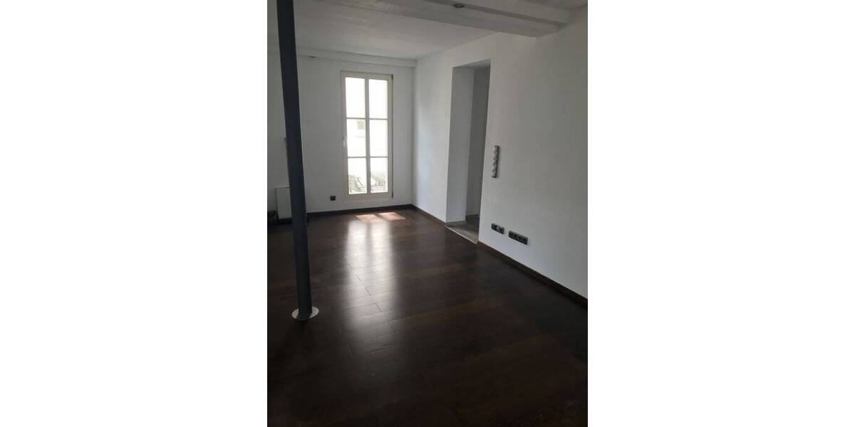 Mehrfamilienhaus, Wohnhaus Gunzenhausen - 5 Zimmer, 125 m&sup2;, 1.150&euro; | Angebot:26188159