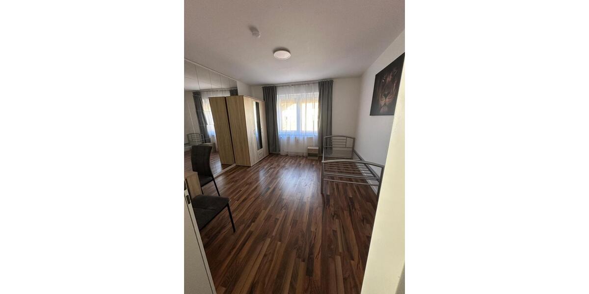 Wohnen auf Zeit Heinsberg - 3 Zimmer, 80 m&sup2;, 600&euro; | Angebot:24755289