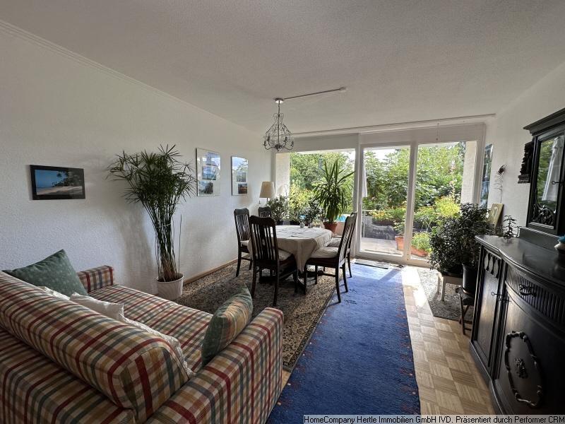 ***Möbliert mit Balkon, KFZ-Stellplatz und tollem Ausblick ins Grüne für 4-6 Monate in Bad Krozingen zimmer