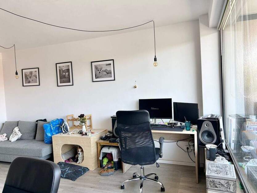 „OH YEAH“ „GEPFLEGTE 1 Zimmer Wohnung MIT BALKON“ „“