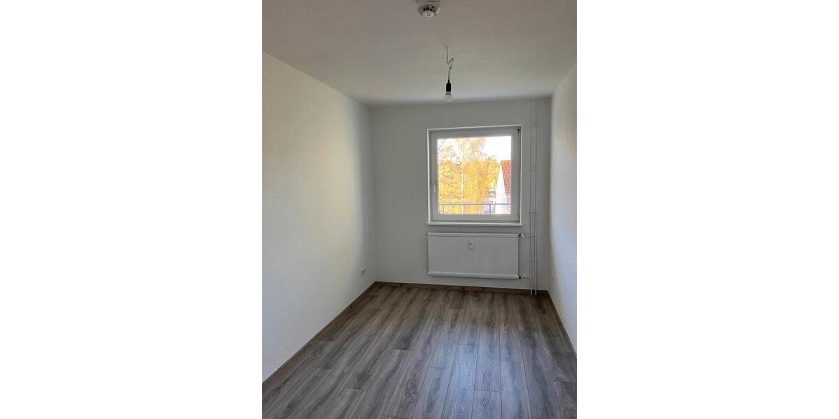 Etagenwohnung Salzgitter - 4 Zimmer, 74 m&sup2;, 446&euro; | Angebot:26249490