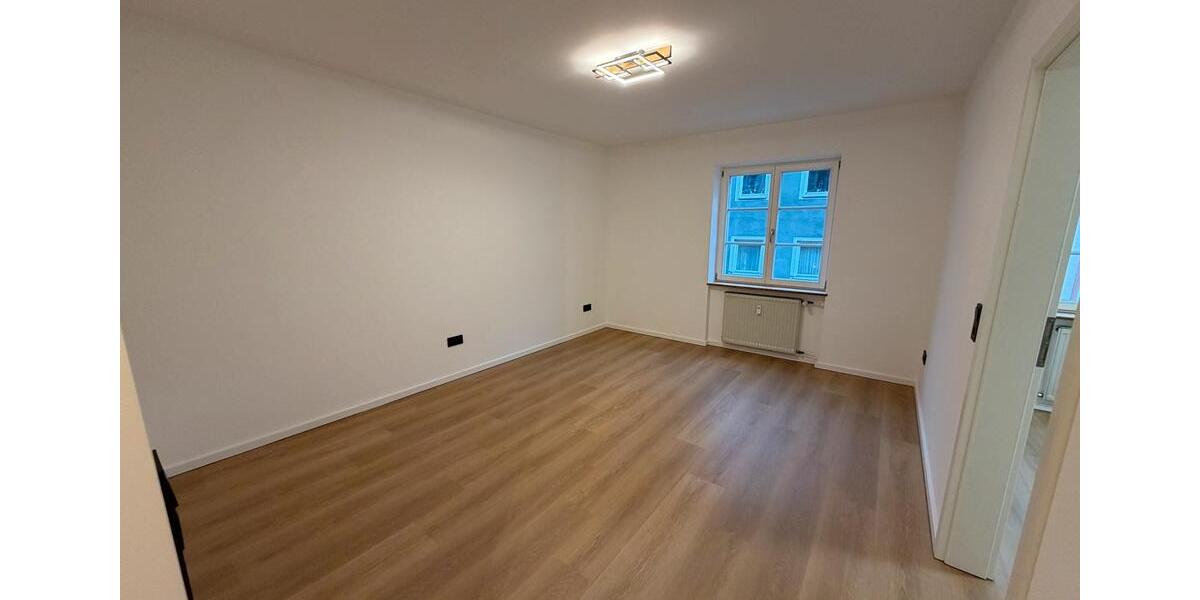 Etagenwohnung Ellwangen (Jagst) - 2 Zimmer, 55 m&sup2;, 900&euro; | Angebot:25512948