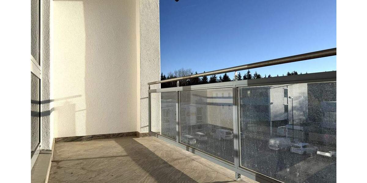 Gewerbeobjekt Krailling - 3 Zimmer, 93 m&sup2;, 1.025&euro; | Angebot:25799007