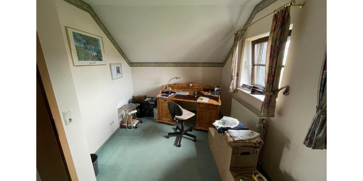 Dachgeschoßwohnung Marsberg - 3.5 Zimmer, 98 m&sup2;, 550&euro; | Angebot:26155557