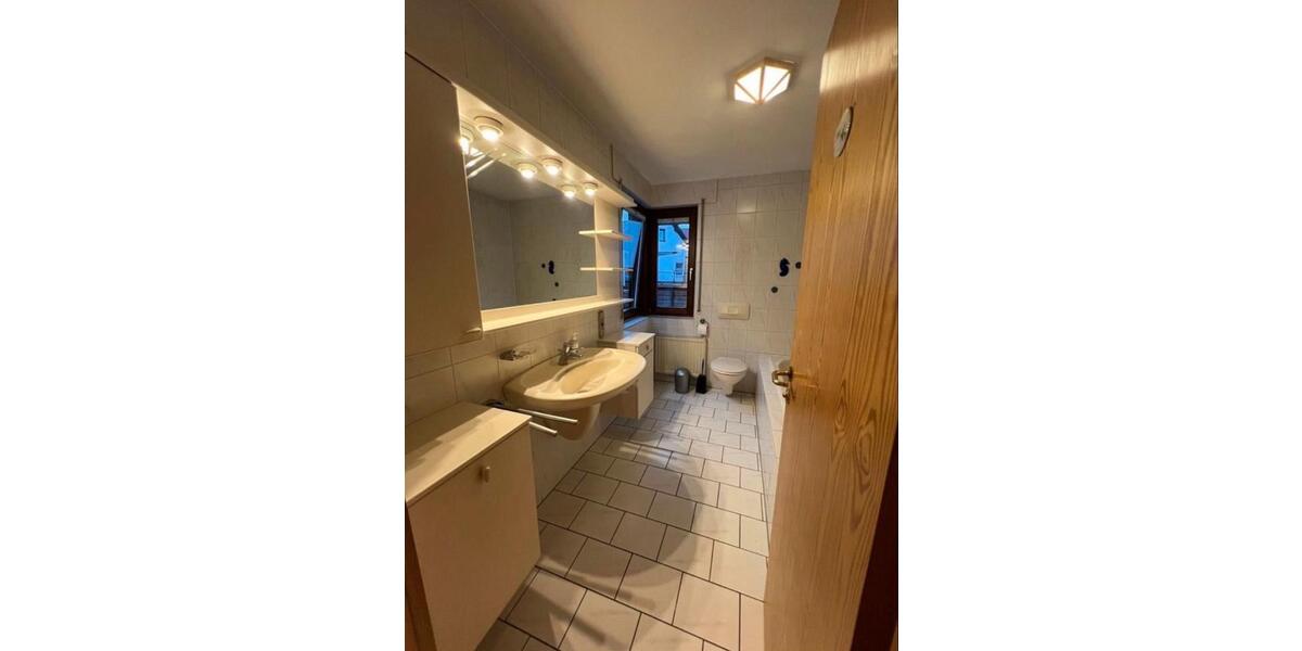 Einfamilienhaus Schleiden - 4 Zimmer, 129 m&sup2;, 1.350&euro; | Angebot:24806025