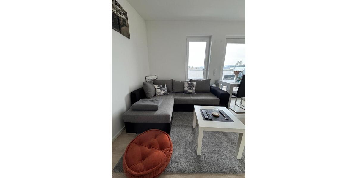 Einfamilienhaus Erbach - 2 Zimmer, 45 m&sup2;, 680&euro; | Angebot:26587173