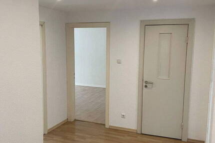 Teilrenovierte 3,5 Zimmerwohnung in Barmbek