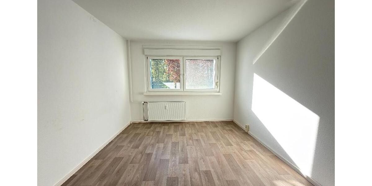 Etagenwohnung Bernburg (Saale) - 2 Zimmer, 45 m&sup2;, 360&euro; | Angebot:26279318