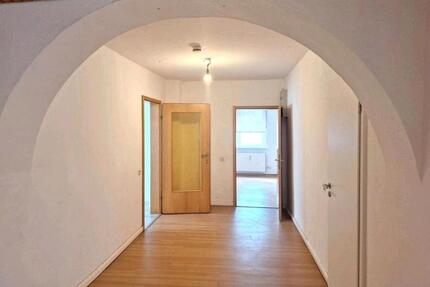 Wohnung Lohra - 5 Zimmer, 102 m&sup2;, 850&euro; | Angebot:26459856
