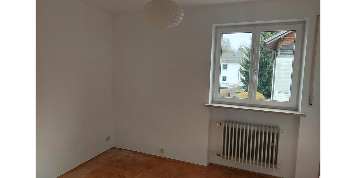 Wohnen auf Zeit Kirchseeon - 2 Zimmer, 35 m&sup2;, 650&euro; | Angebot:16716904