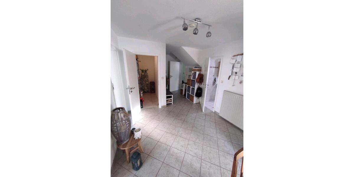 Erdgeschoßwohnung Rehm-Flehde-Bargen Bargen - 3 Zimmer, 90 m&sup2;, 560&euro; | Angebot:25635748