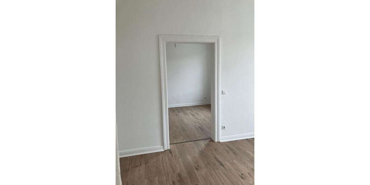 Etagenwohnung Halle - 4 Zimmer, 893&euro; | Angebot:22925917