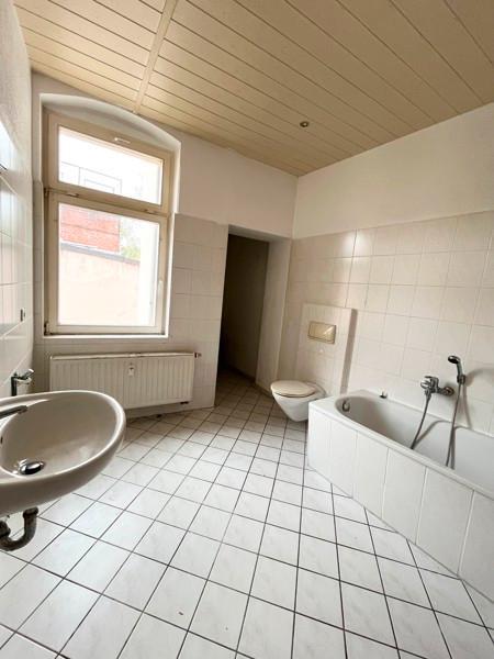 Aktuelle Renovierung einer schönen 2-Raum-Wohnung in Meißen! zimmer