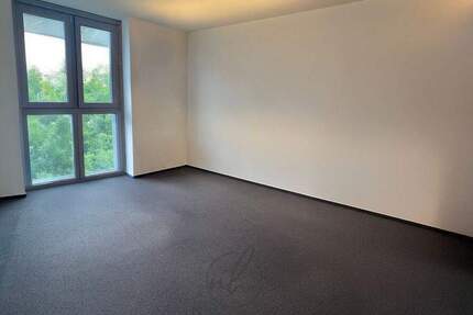 PROVISIONSFREIE HELLE 600 M² BÜROFLÄCHE IM 3.OG IN HOHENFELDE zimmer