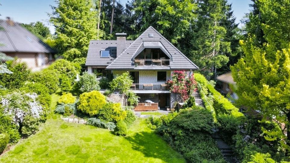 Dachgeschoßwohnung Hamburg Harburg - 3 Zimmer, 70 m&sup2;, 1.100&euro; | Angebot:25924706