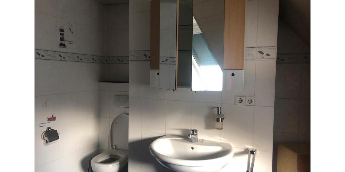 Reihenhaus Bad Ditzenbach - 6 Zimmer, 160 m&sup2;, 1.500&euro; | Angebot:23488856