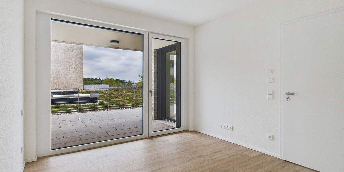 Etagenwohnung Sindelfingen Ost - 2 Zimmer, 71 m&sup2;, 1.330&euro; | Angebot:24029473