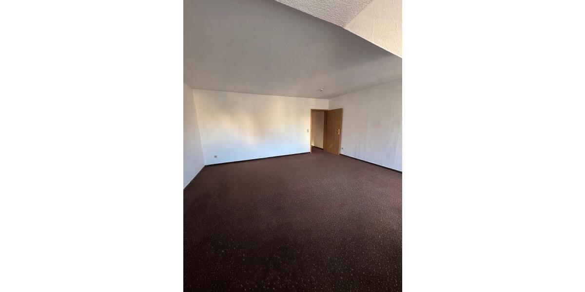 Dachgeschoßwohnung Hettstedt - 1 Zimmer, 46 m&sup2;, 259&euro; | Angebot:24615710